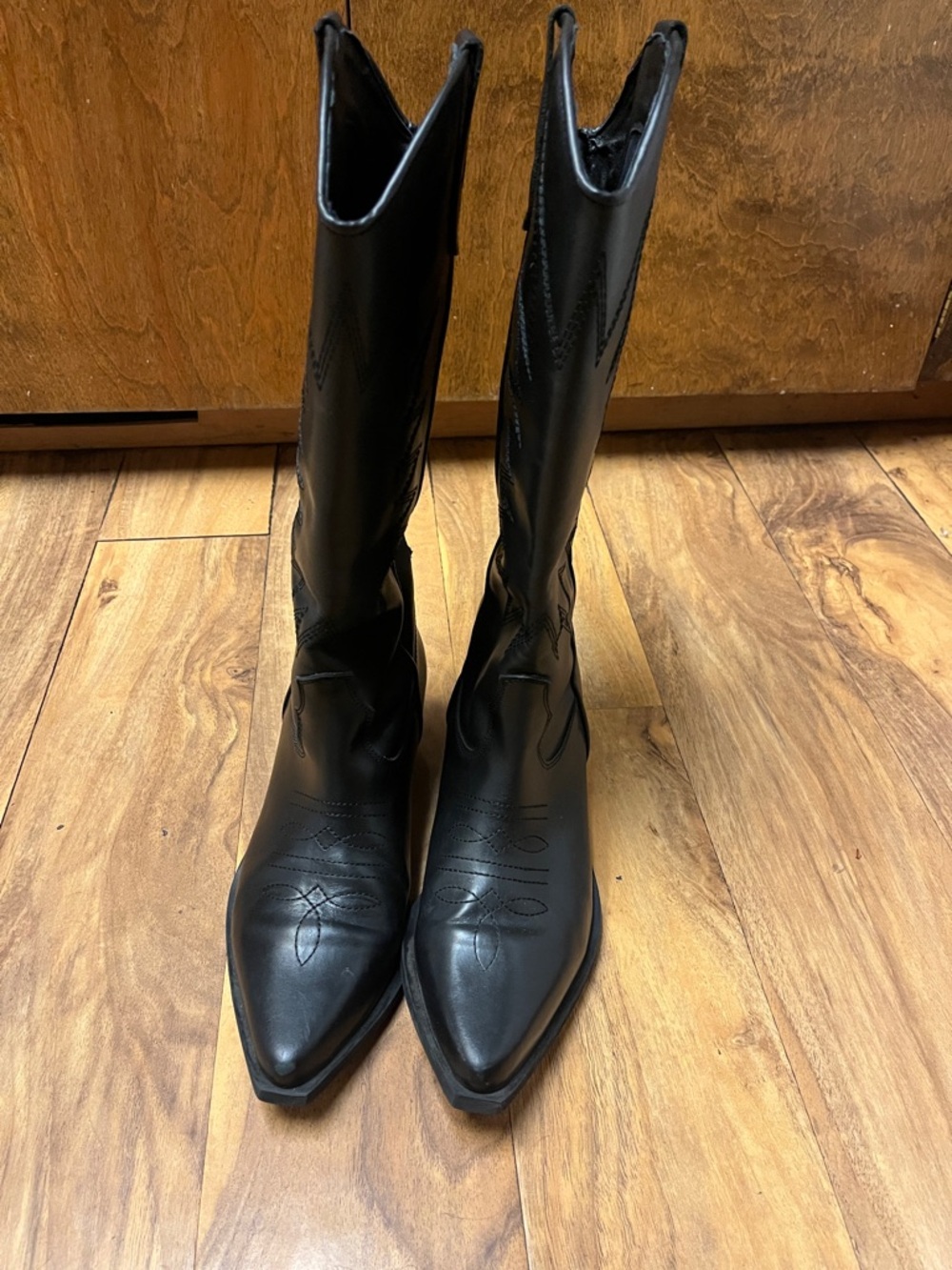 Black Pointed Toe Steve Madden Western Boots